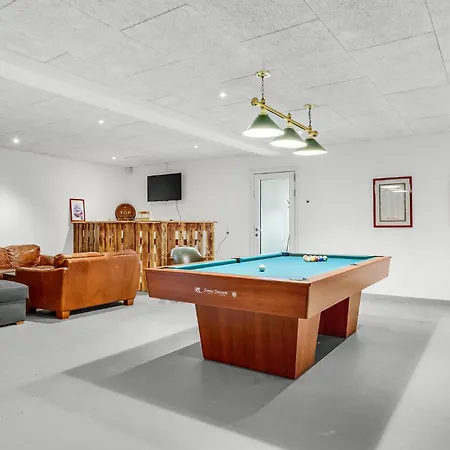 Stunning In With Sauna