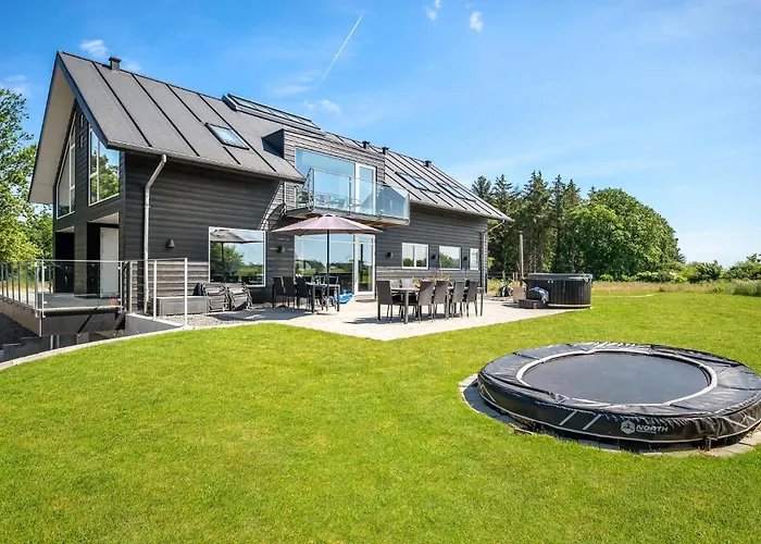 Holiday home Stunning In With Sauna