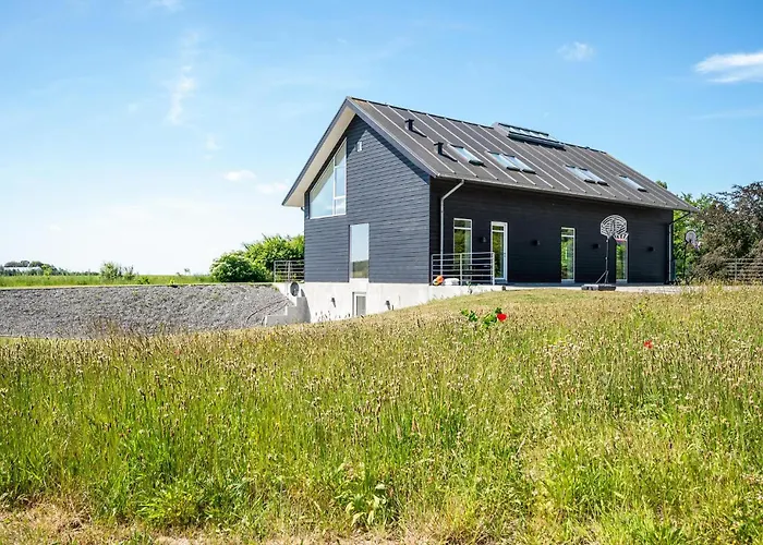 Holiday home Stunning In With Sauna